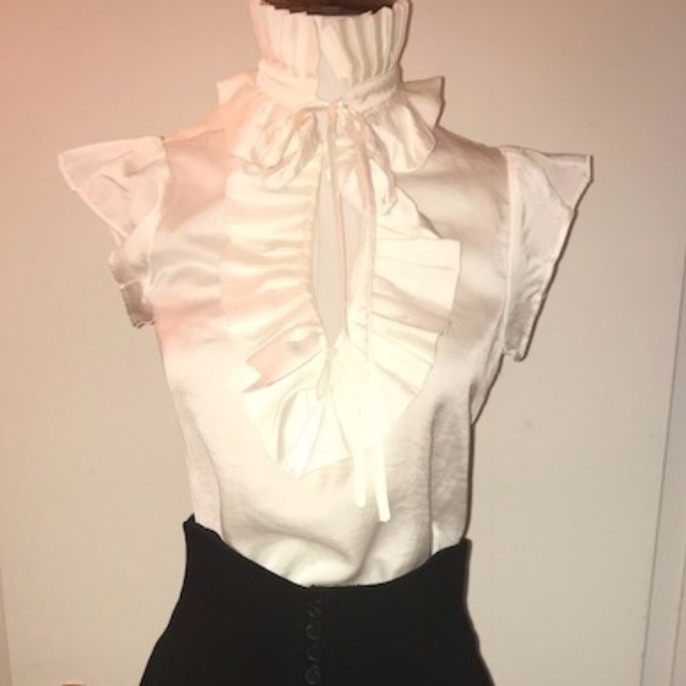 Club Monaco White Ruffle Shirt with Tie